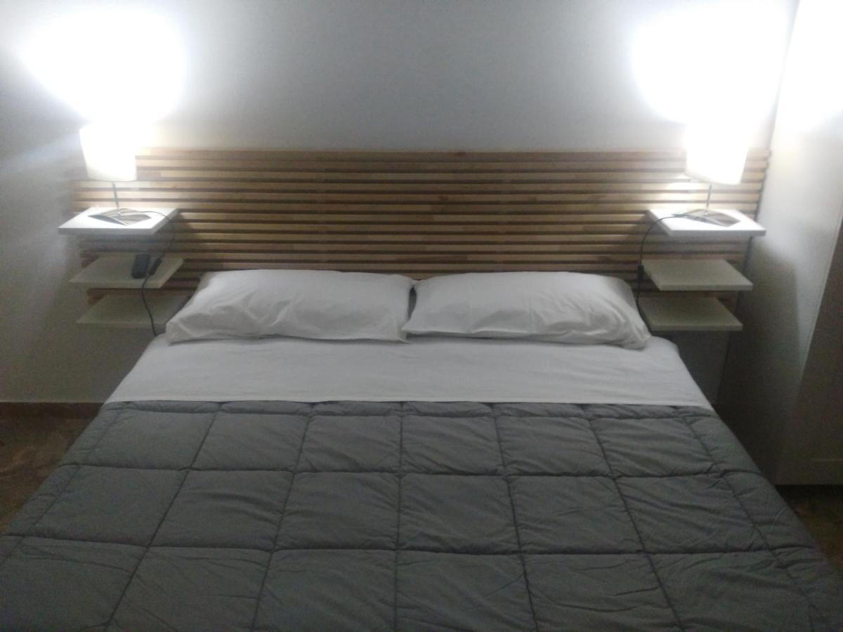 A Ficurinia Apartment Syracuse Luaran gambar