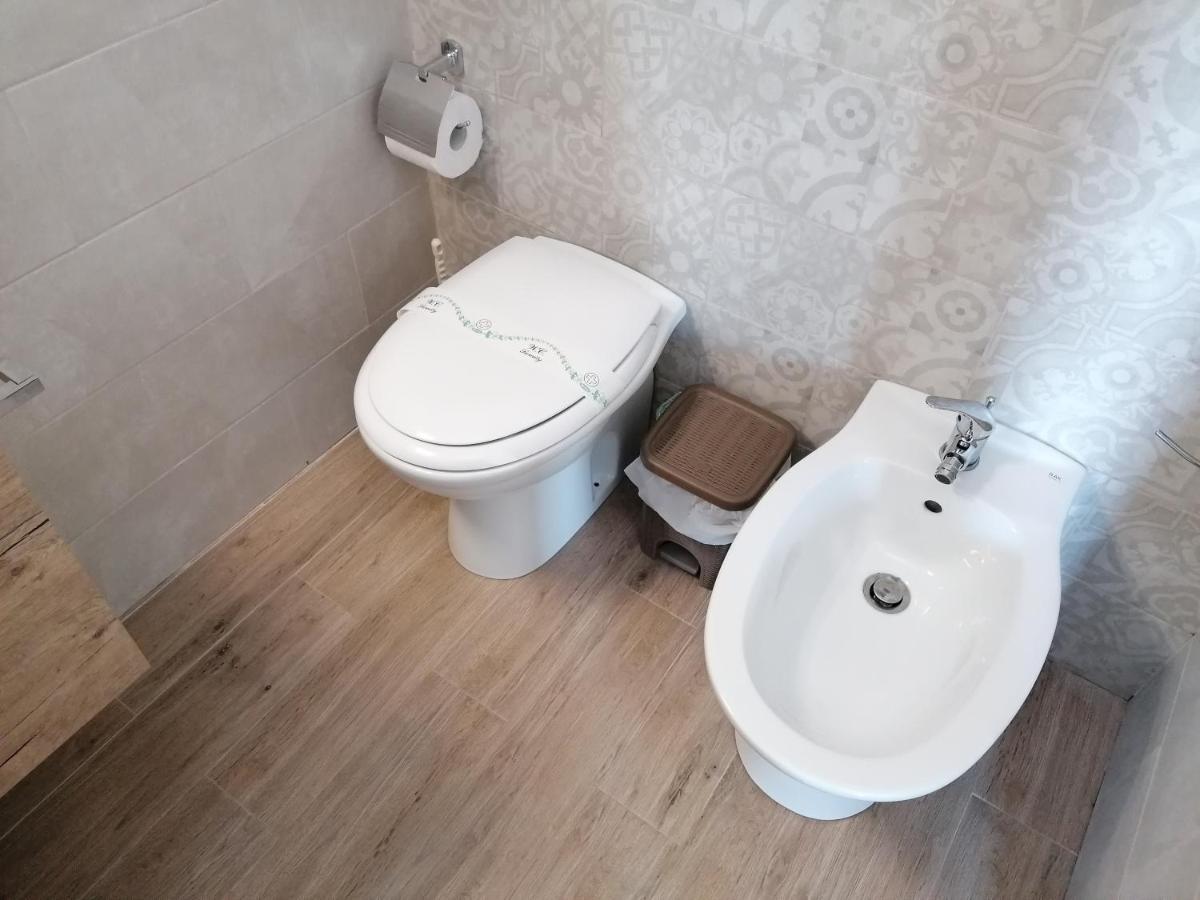 A Ficurinia Apartment Syracuse Luaran gambar